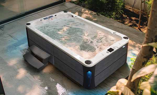 Deck Series Gatineau hot tubs for sale